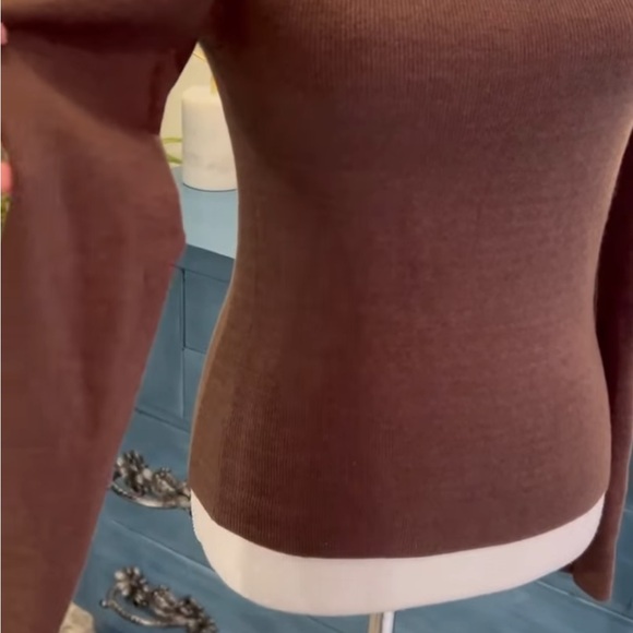 LOFT Chocolate Off-Shoulder Fold-Down Ribbed Sweater New w/Tag Women’s Sm - Picture 4 of 7